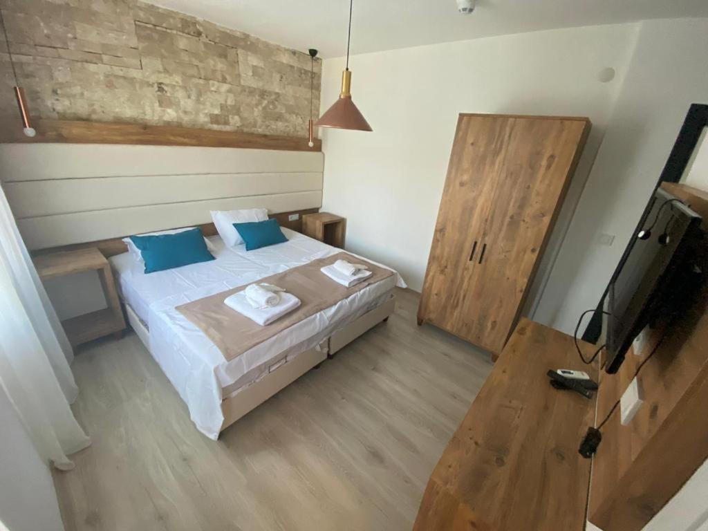 Cat Kapi Alacati Çeşme Esterno foto